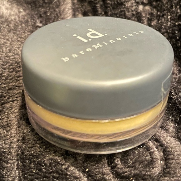 bareMinerals Glimpse Eyeshadow in “Alleycat” (Brand New!) 🌟 - Picture 4 of 5